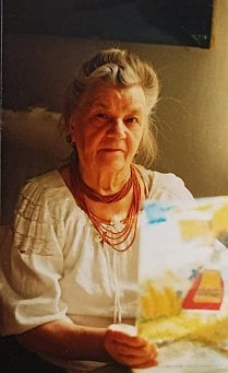 Славетні жінки Криворіжжя: життєвий шлях і творчість художниці Анастасії Рак