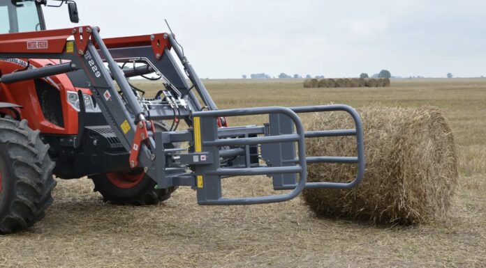 Навісне обладнання для сіна у Кривому Розі