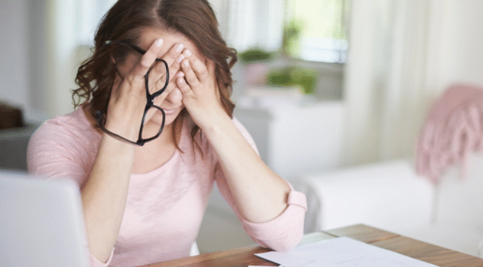 Прокрастинація: чому ми відкладаємо справи на потім і як з цим боротися